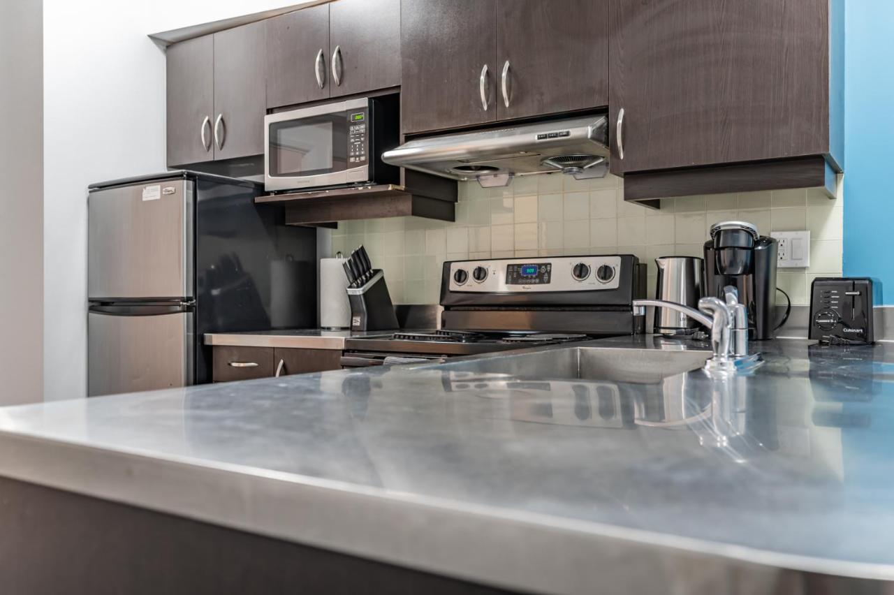Kensington Market Apartments Toronto Bagian luar foto