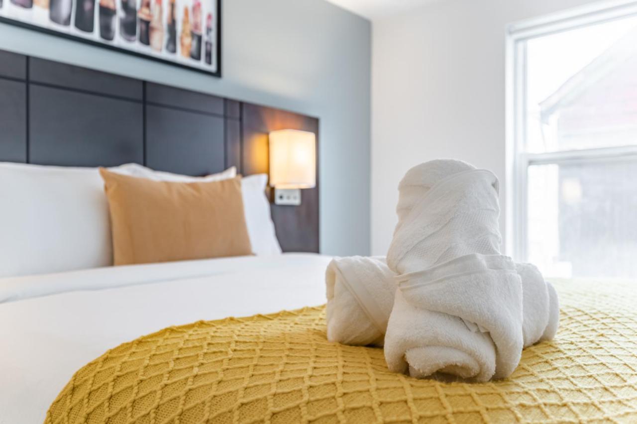 Kensington Market Apartments Toronto Bagian luar foto